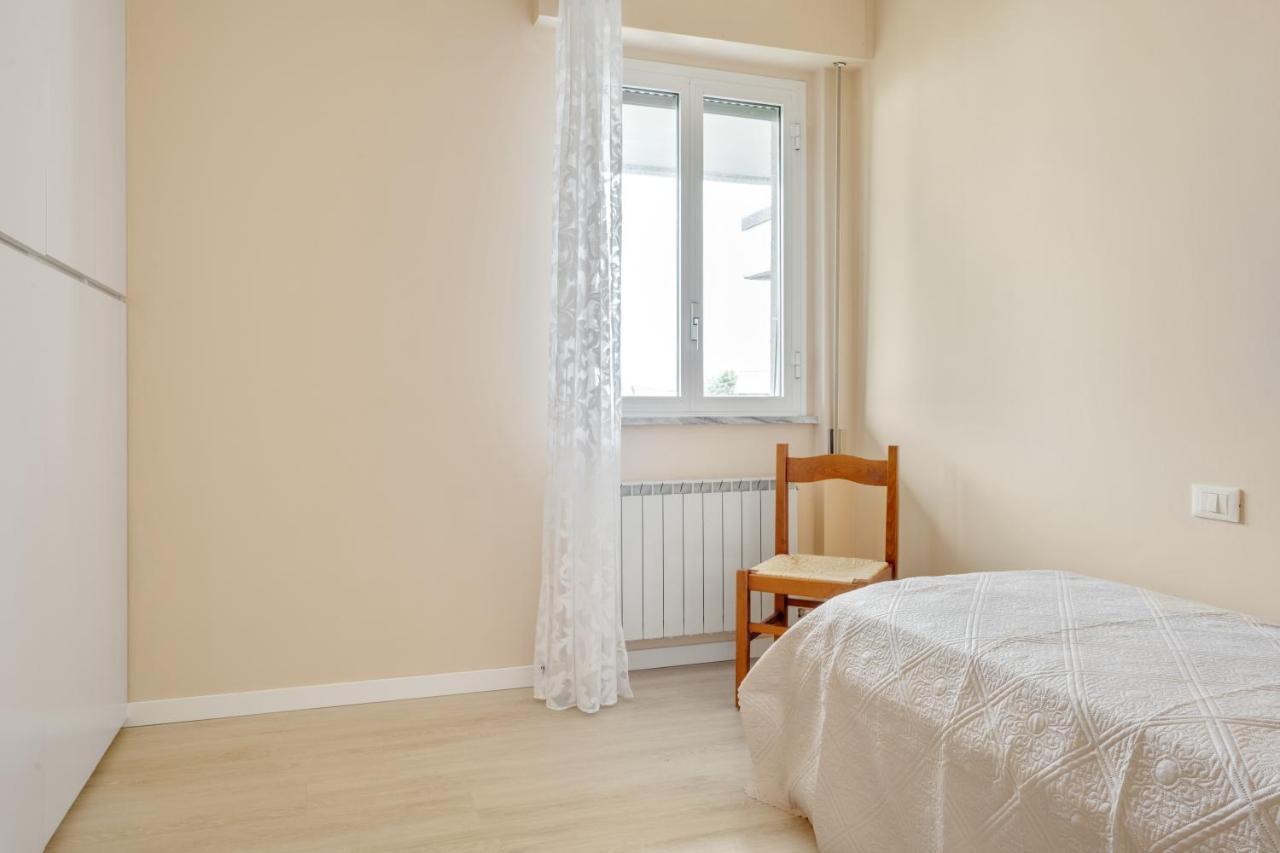 Appartement Luni Mare Bright Terrace Flat With Parking à Marinella di Sarzana Extérieur photo